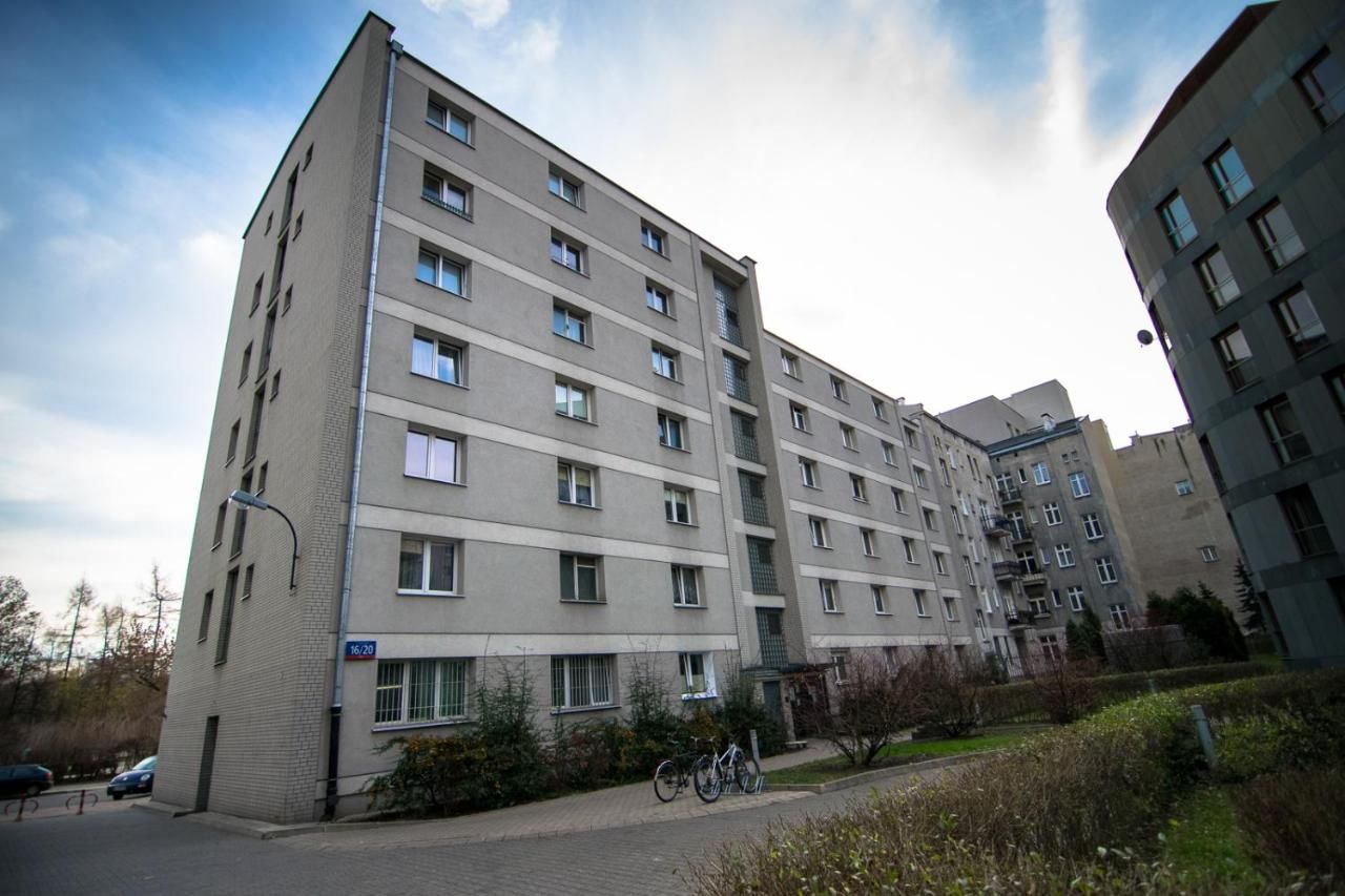 Апартаменты The White Apartment Варшава-18